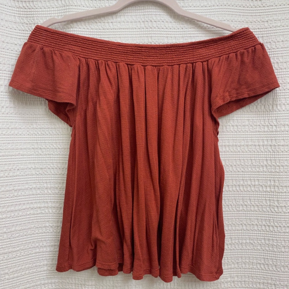 Cape Juby Off-The-Shoulder Cropped Top